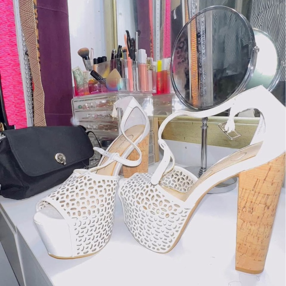 Jessica Simpson White and Tan Platform Heels
